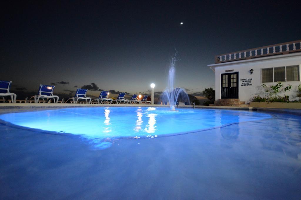 Beyond Sunset Resort & Villas Treasure Beach Exterior foto