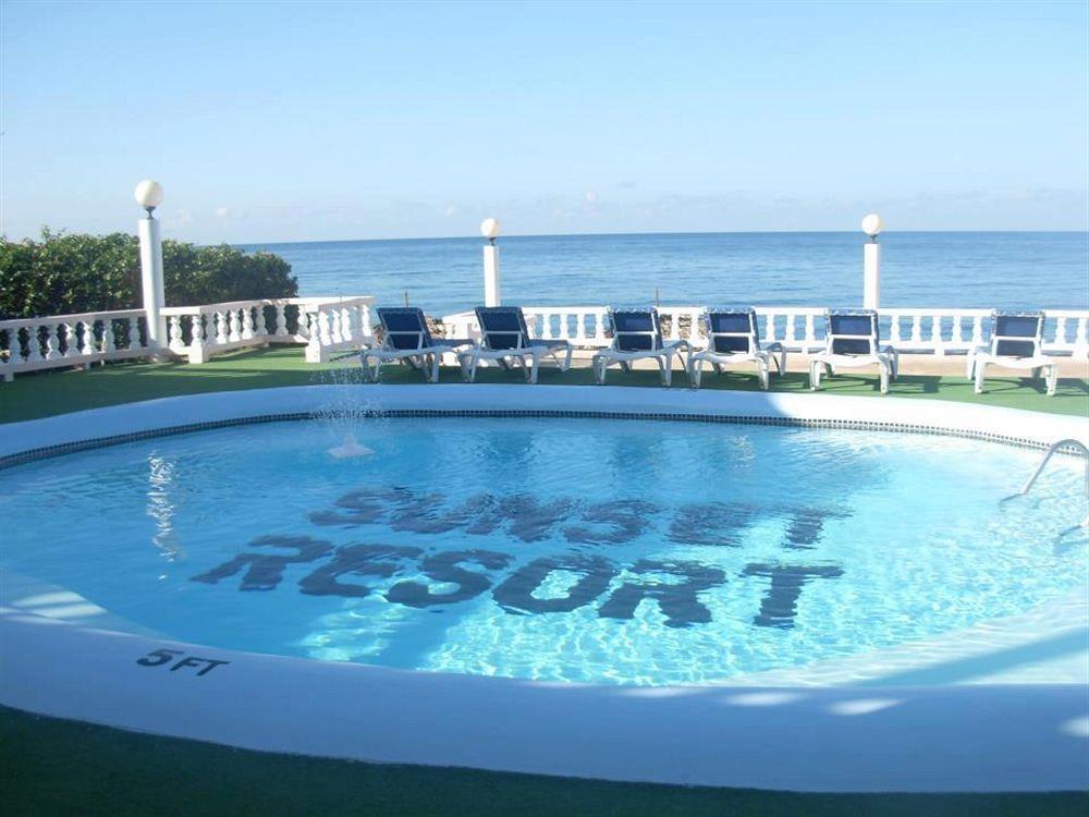 Beyond Sunset Resort & Villas Treasure Beach Exterior foto