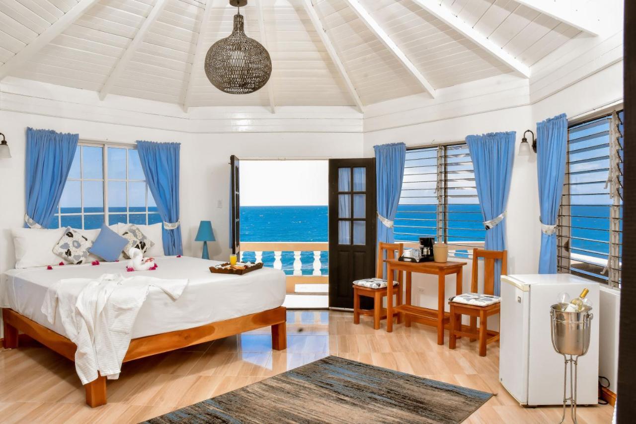 Beyond Sunset Resort & Villas Treasure Beach Exterior foto