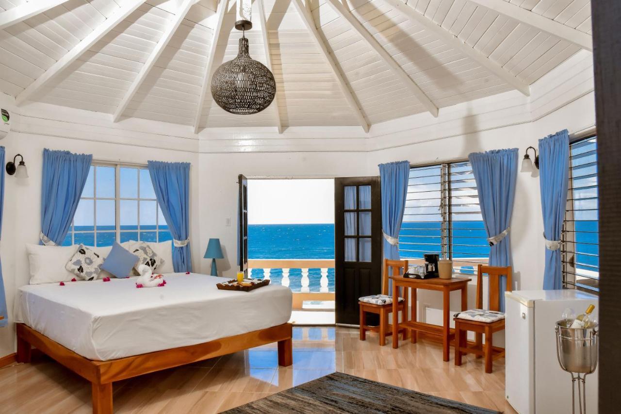 Beyond Sunset Resort & Villas Treasure Beach Exterior foto